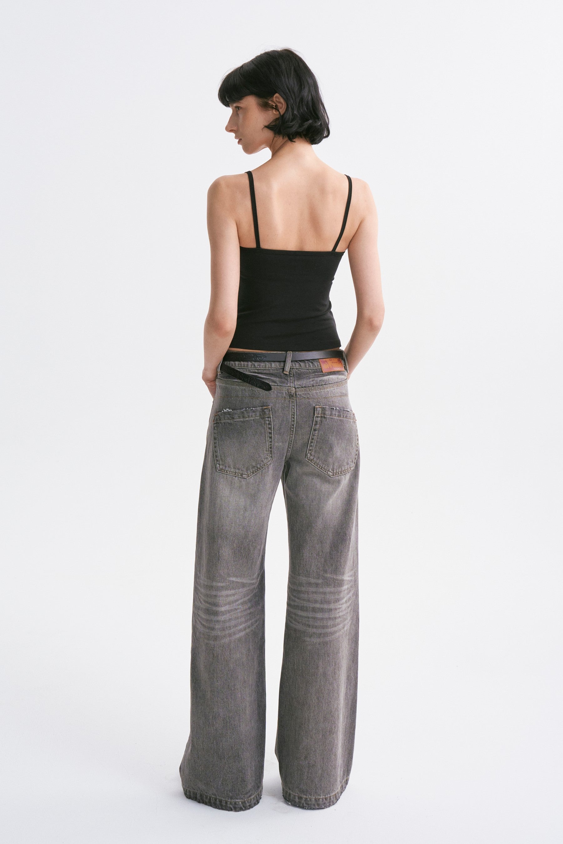 Deep U-Neck Thin Strap Padded Camisole Black