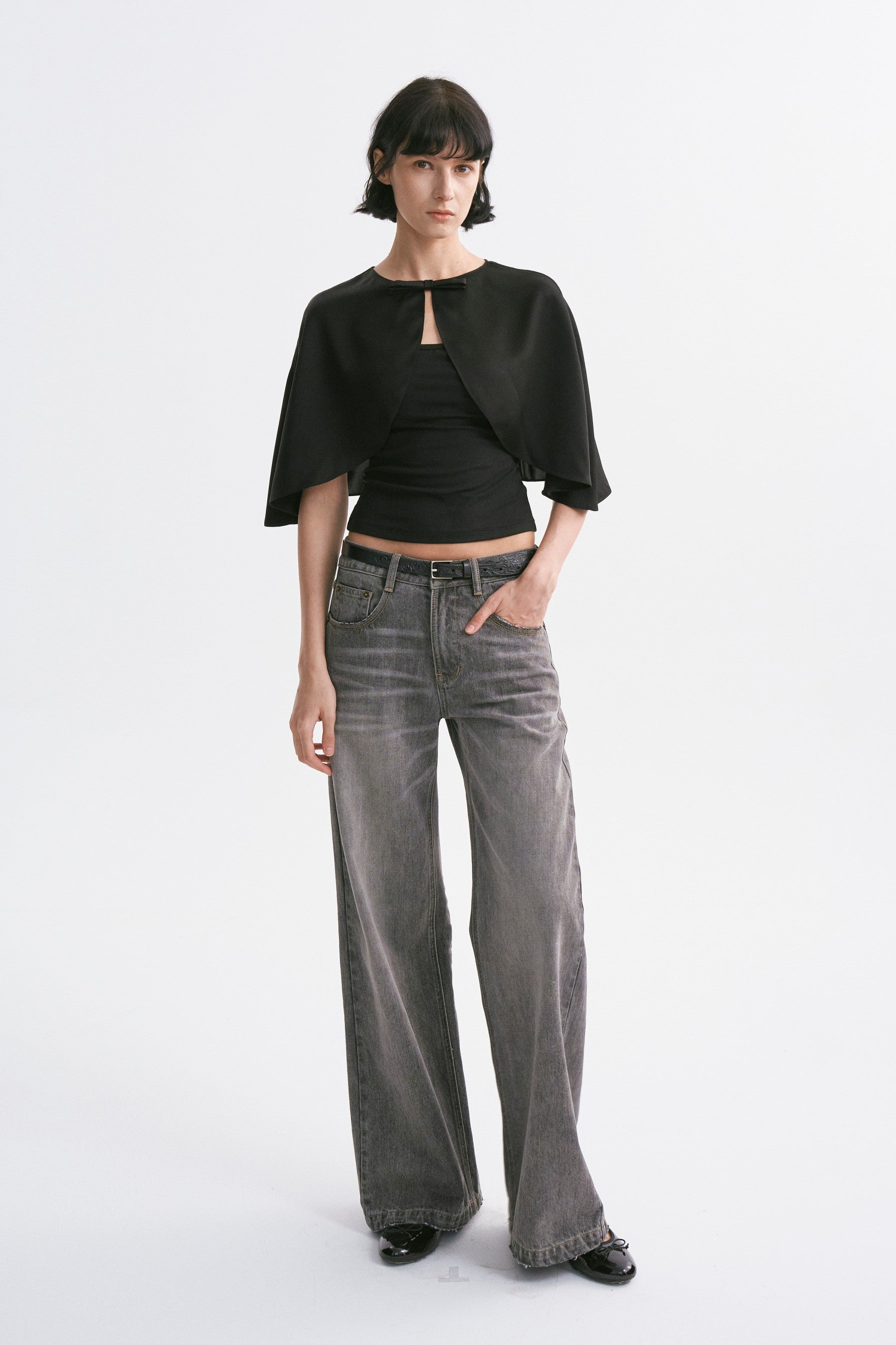 Deep U-Neck Thin Strap Padded Camisole Black