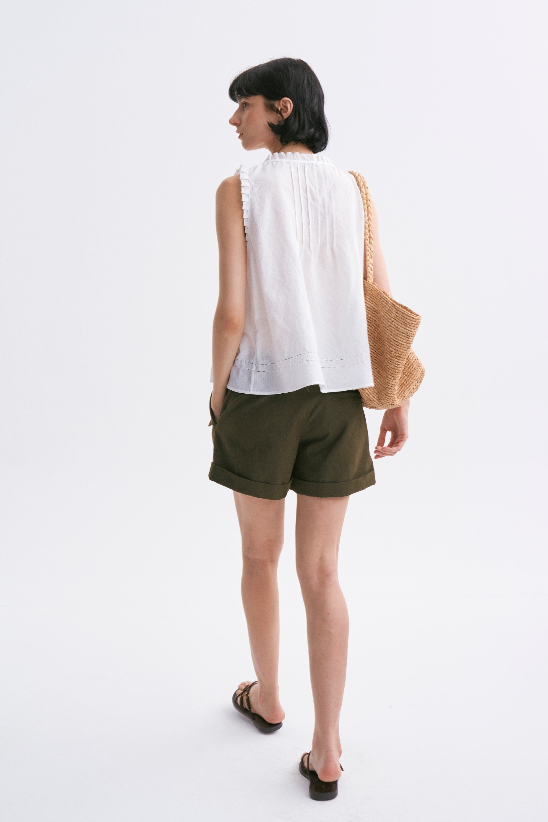 Mid-rise Cuffed Casual Shorts Green