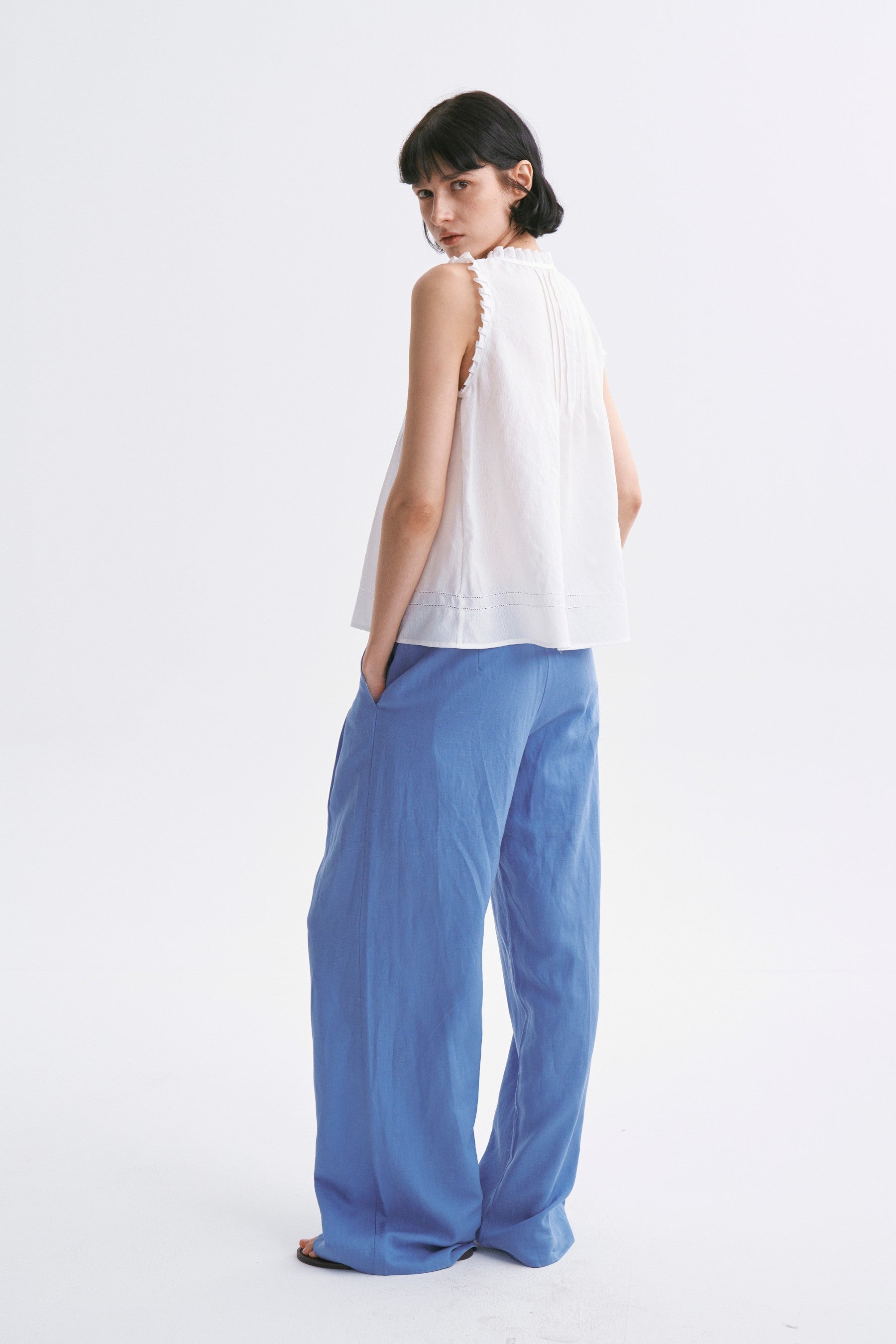 Lace-Trimmed Fine-Pleated Tie-Front Sleeveless Blouse White