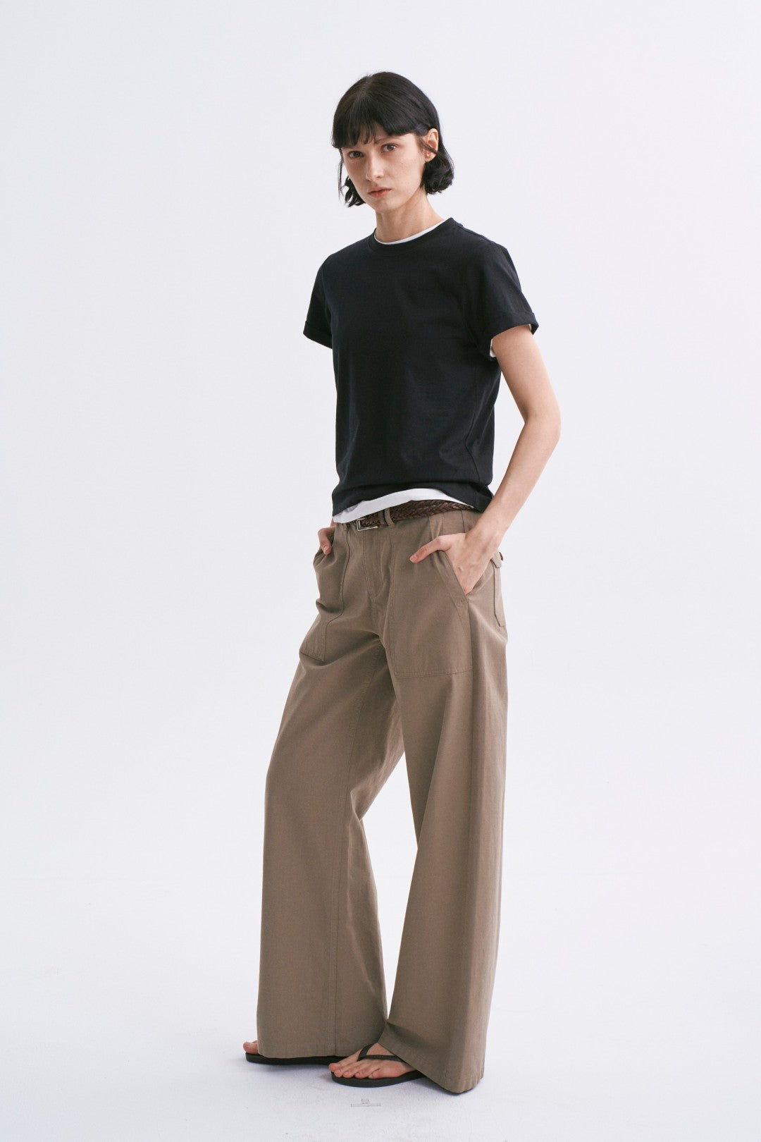Linen-Cotton Rolled Sleeve T-Shirt, Slightly Loose Fit Black