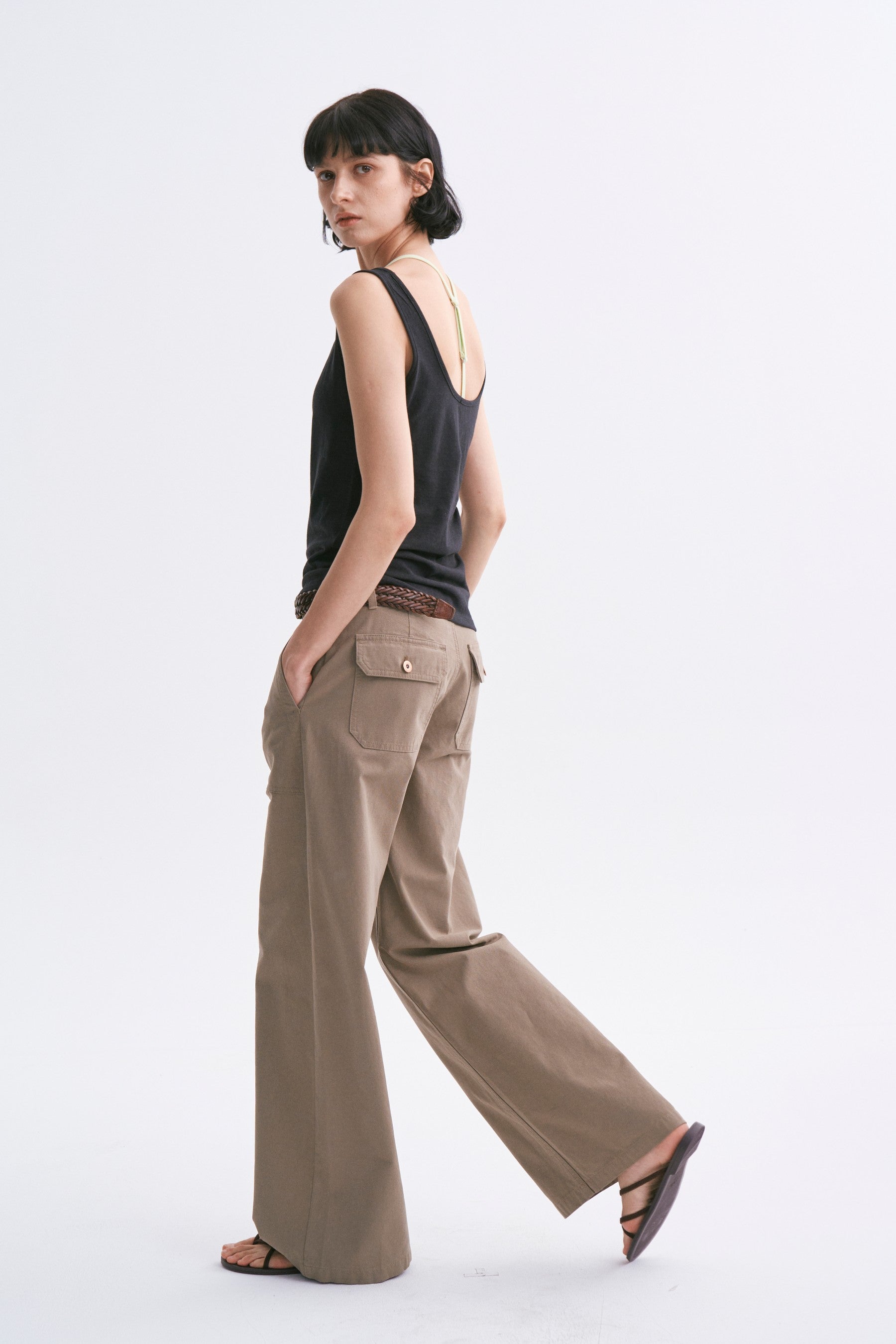Slightly Loose U-Neck Casual Camisole Black