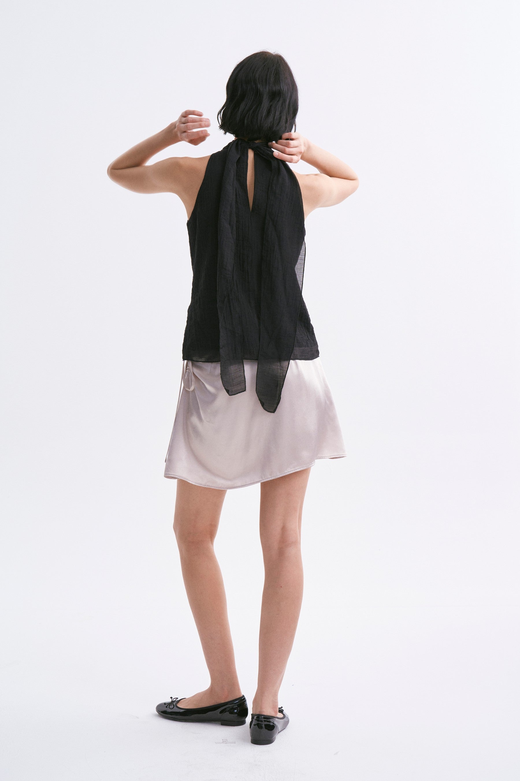 Stand Collar Wrap Tie Sleeveless Top Black