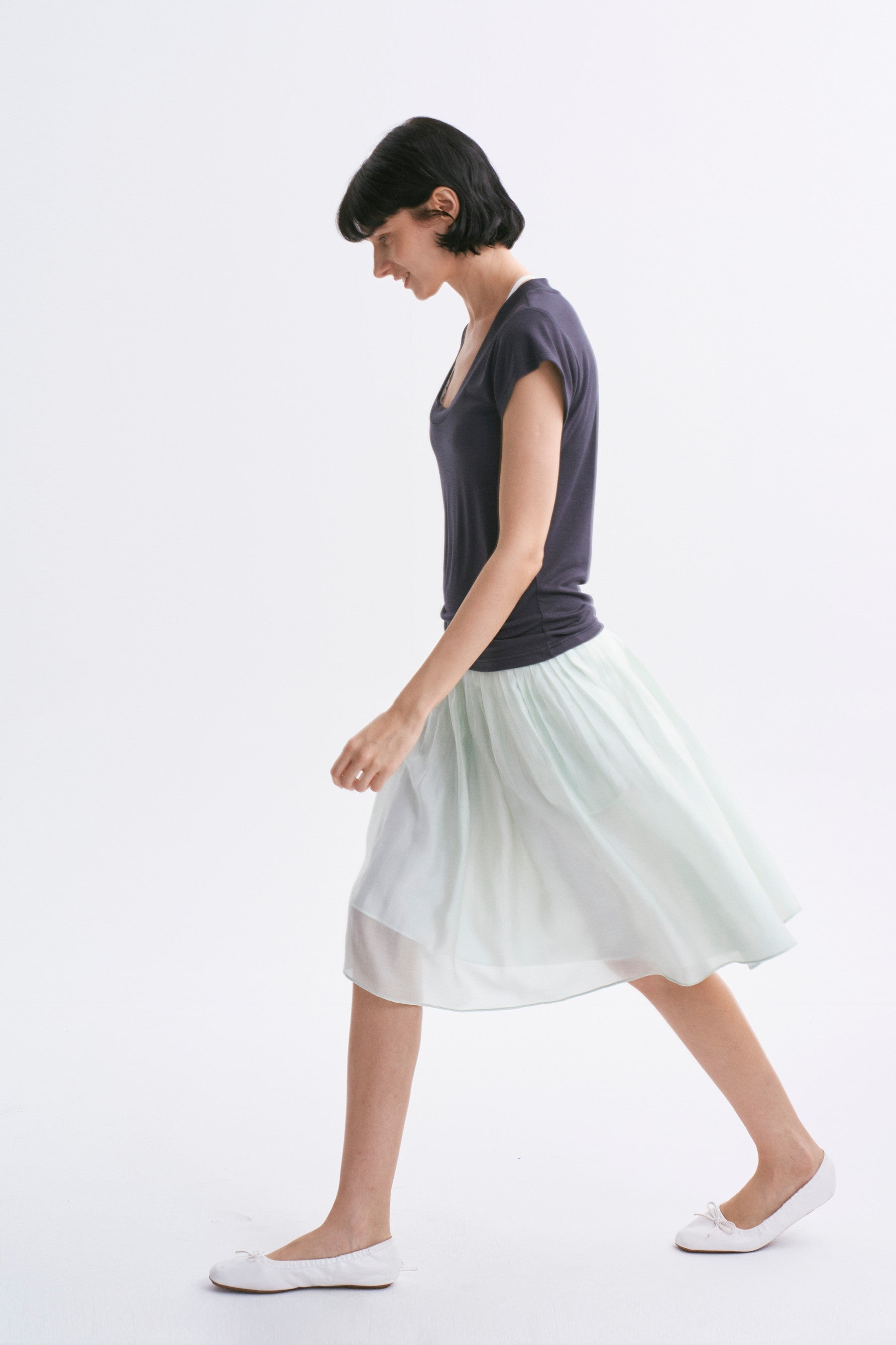 Classic Intricate Mid-rise Sheer Chiffon Pleated A-line Skirt Light Green