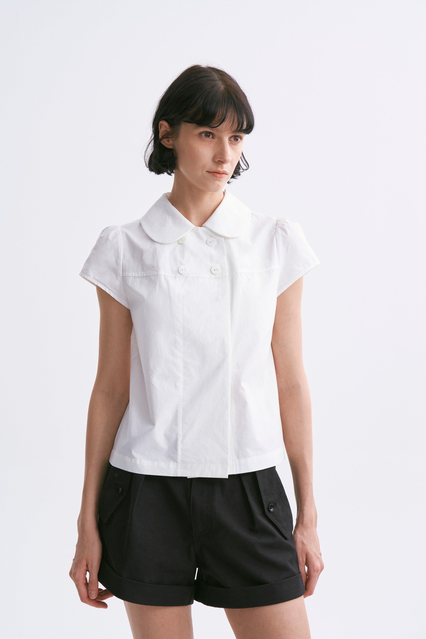 Cropped Peter Pan Collar Short-sleeve Shirt White