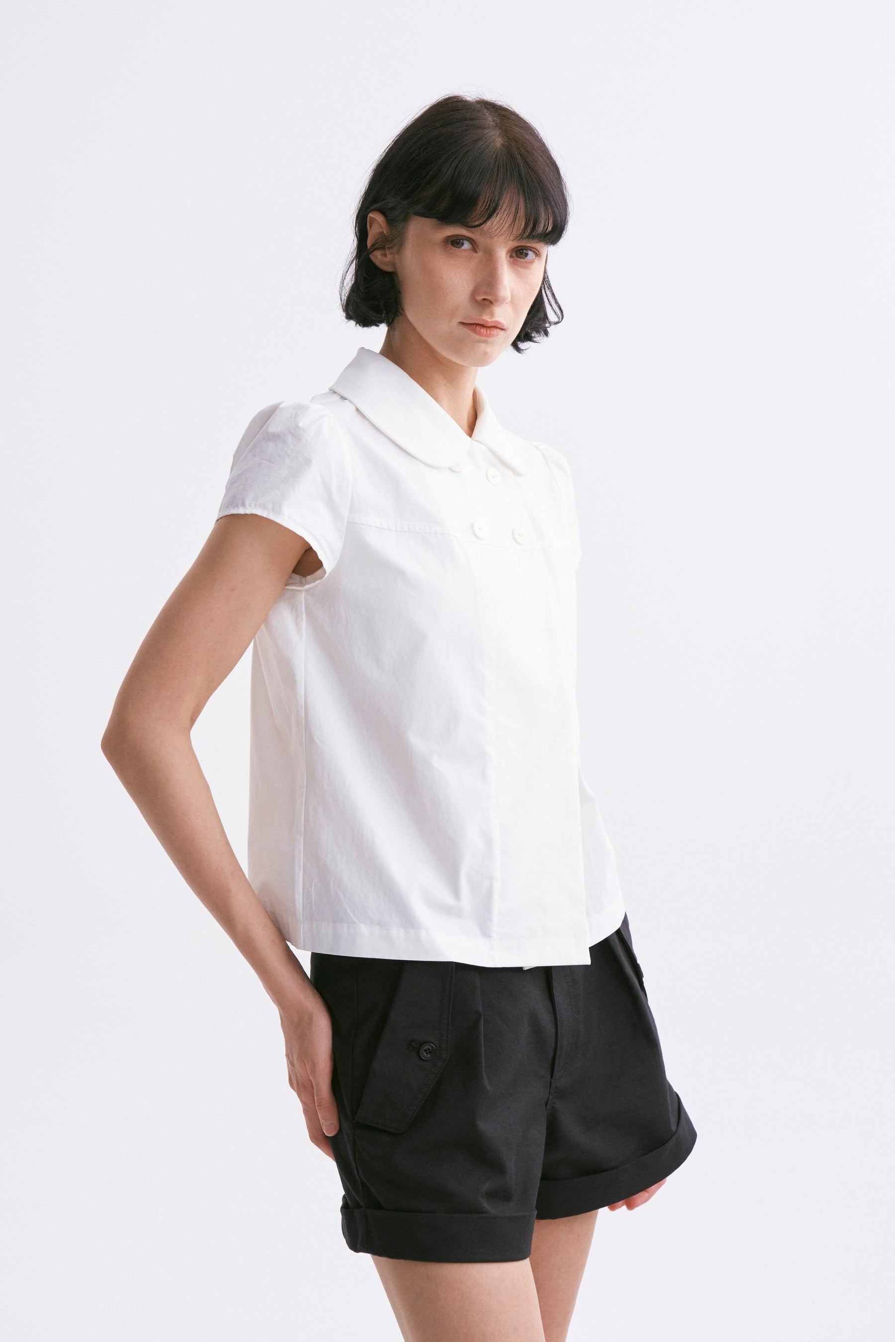 Cropped Peter Pan Collar Short-sleeve Shirt White