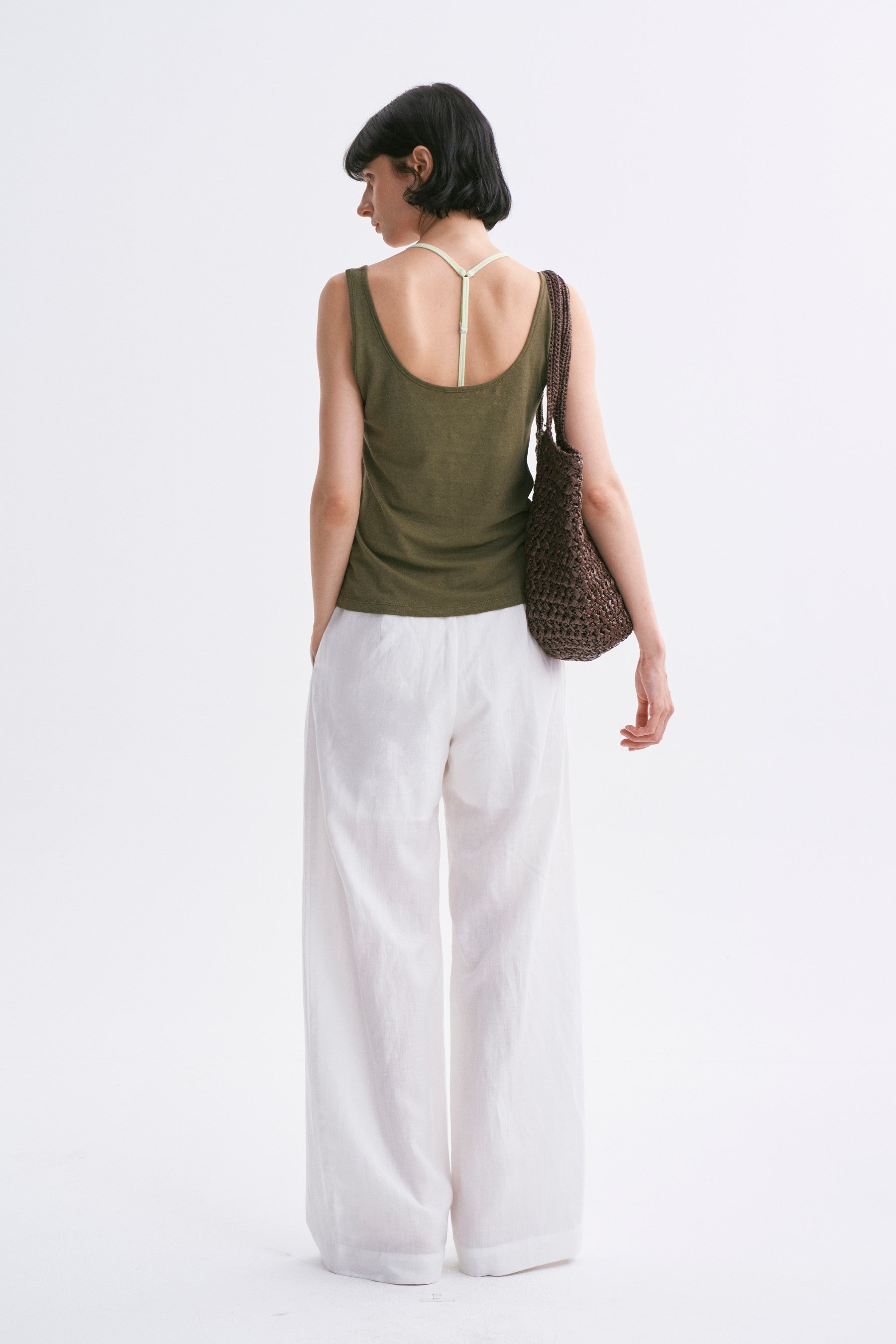 Slightly Loose U-Neck Casual Camisole Green