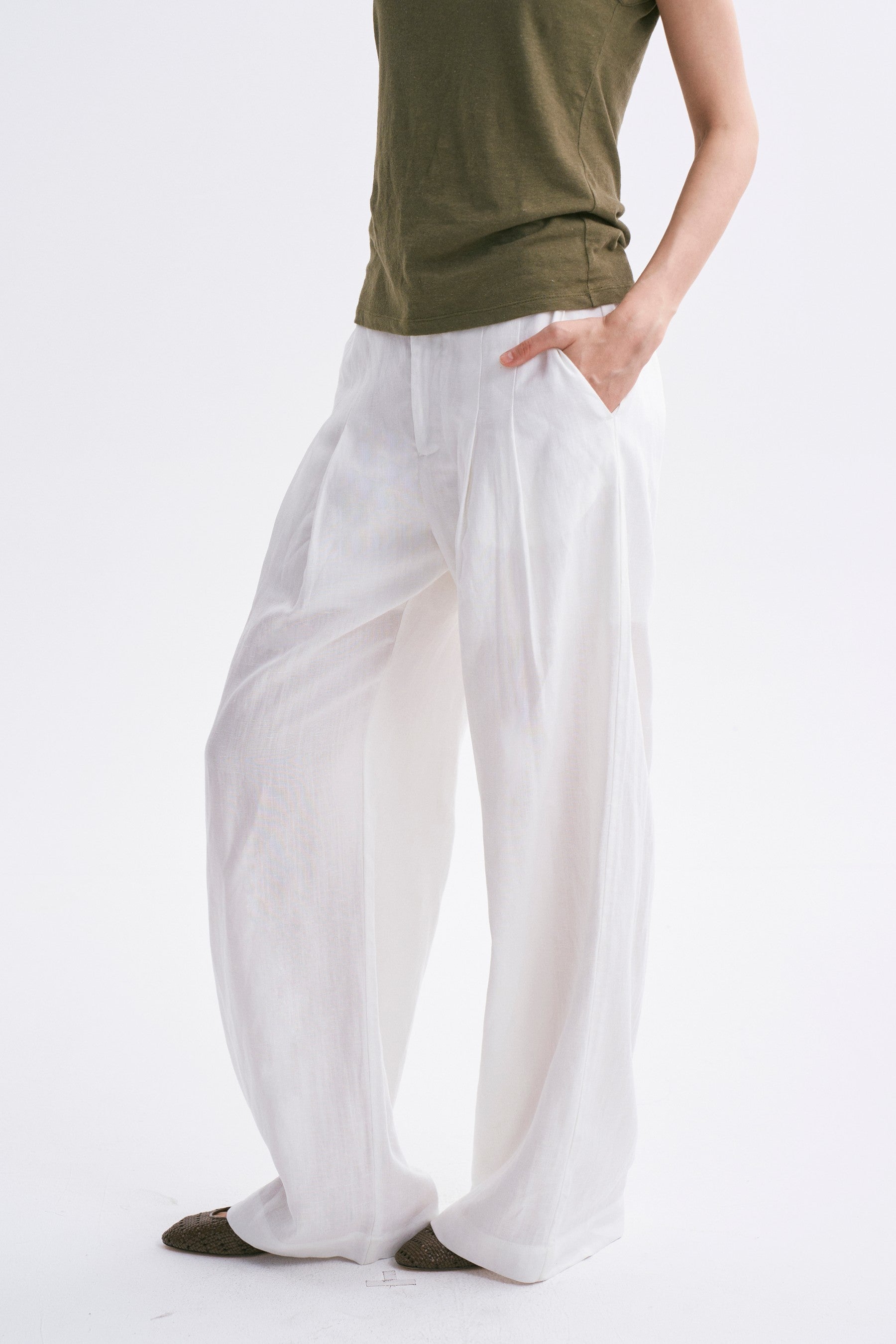 Mid-rise Linen Casual Pants White
