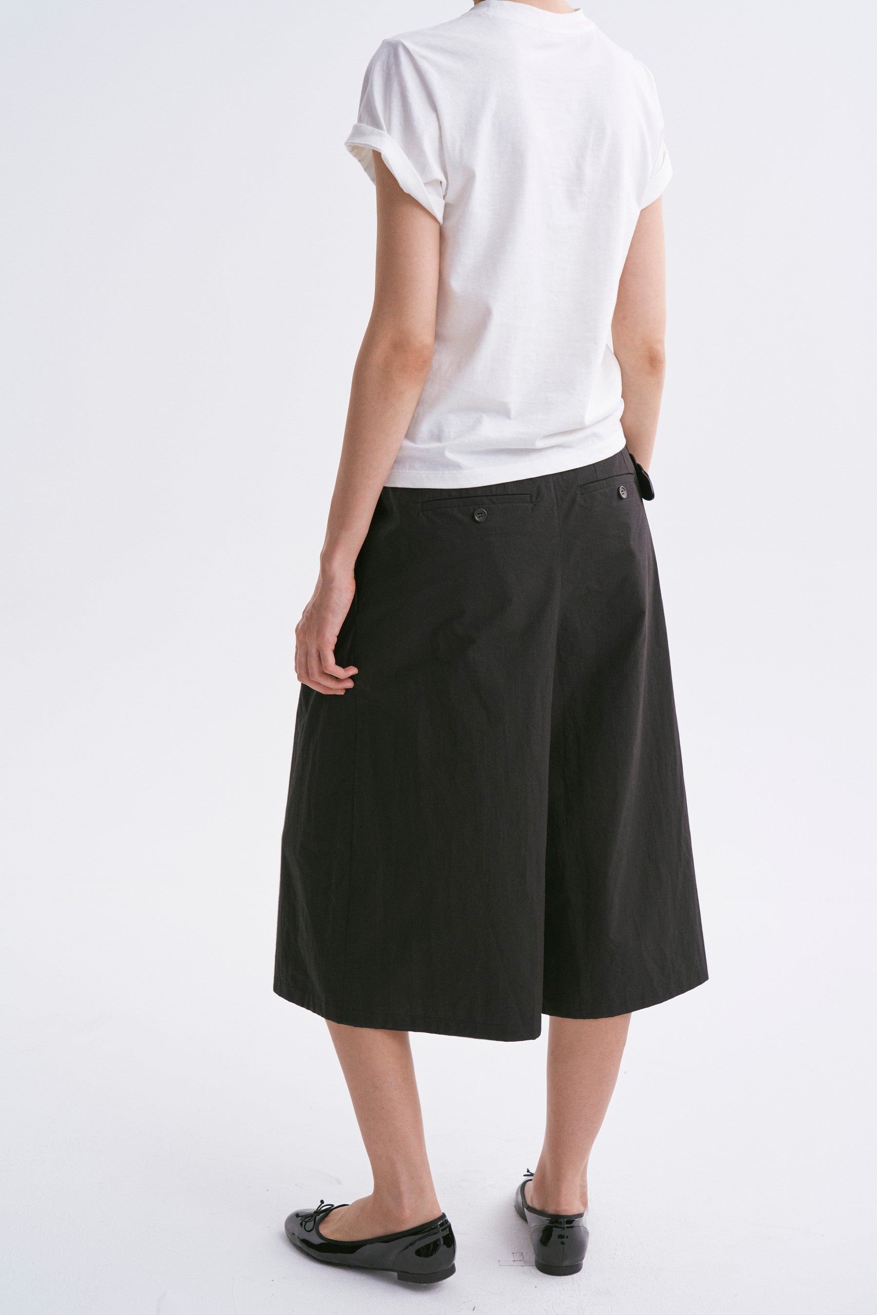 Mid-rise Tucked Wide-leg Pure Cotton Capri Pants Black