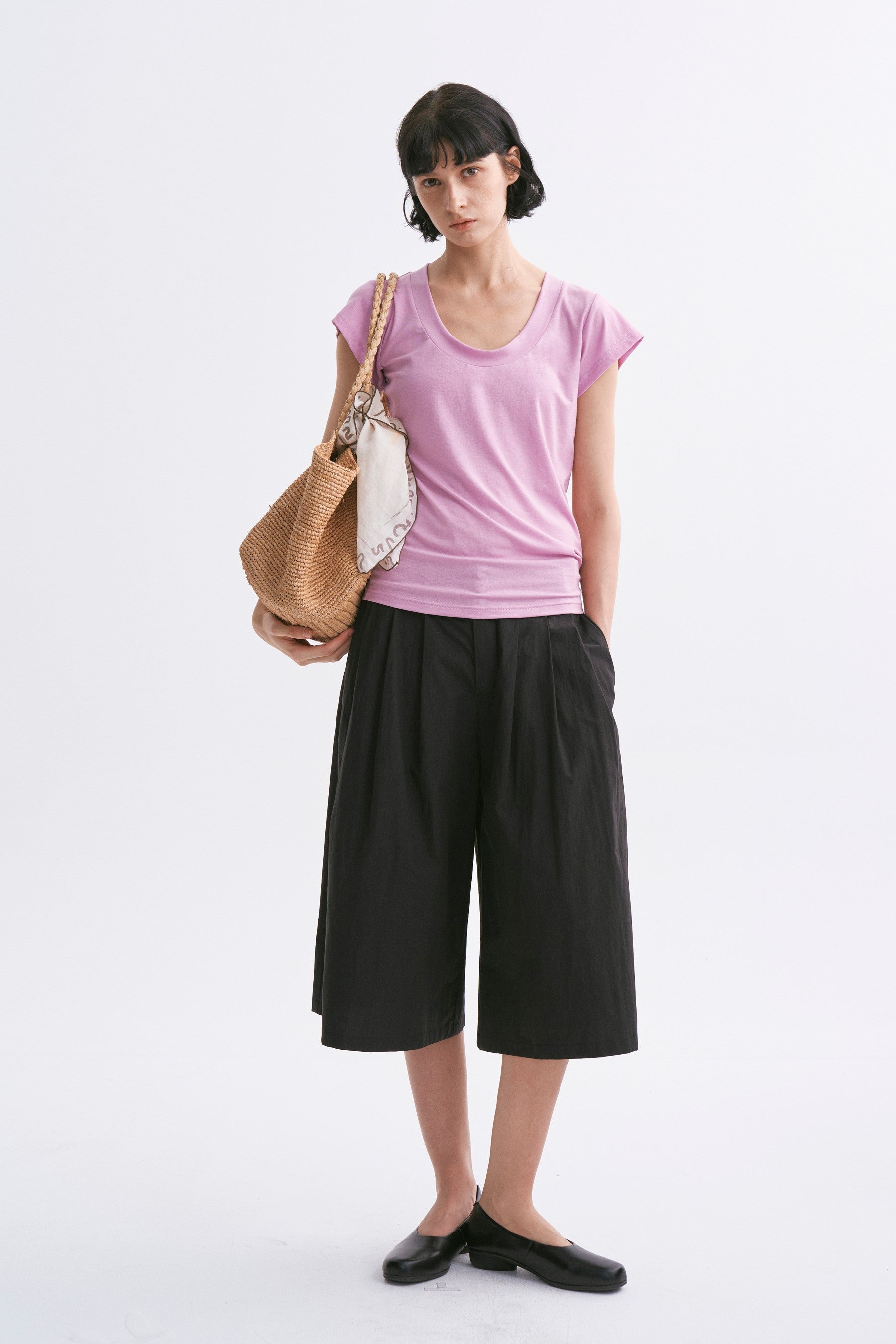 Mid-rise Tucked Wide-leg Pure Cotton Capri Pants Black